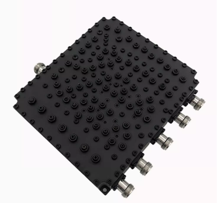  依安双频三频四频五频腔体合路器4G+5G
